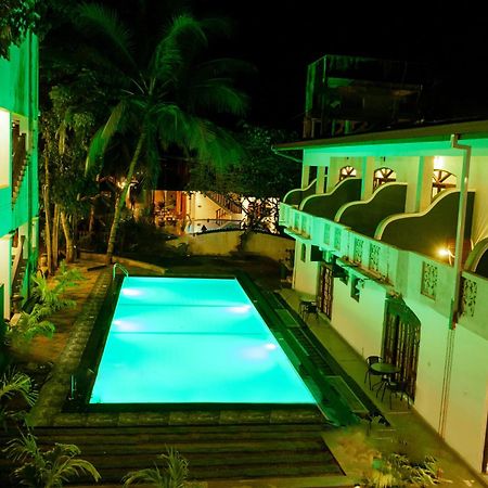 Prince Beach Hotel Bentota Exteriér fotografie
