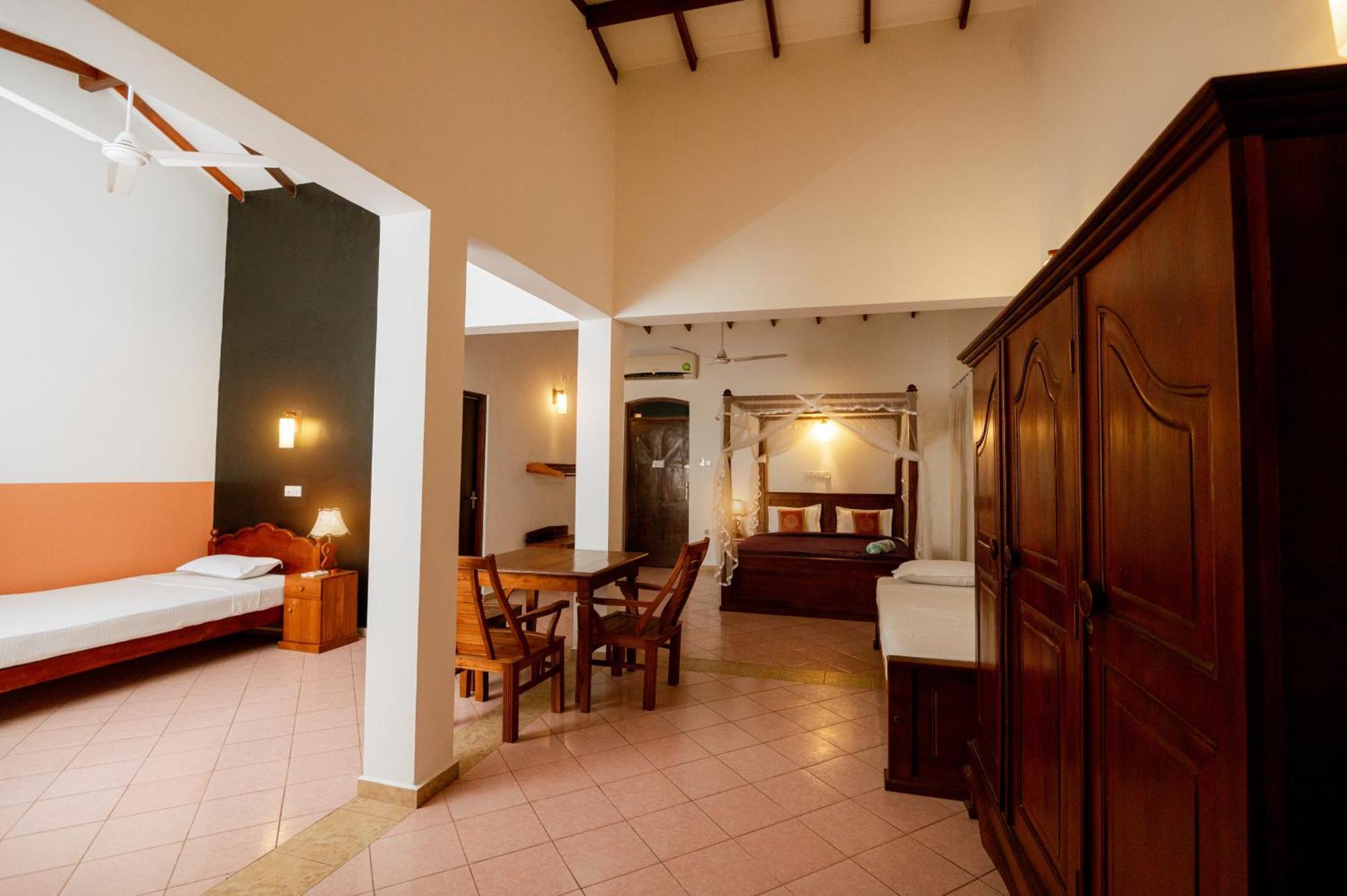 Prince Beach Hotel Bentota Exteriér fotografie