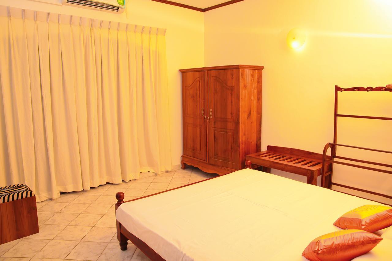Prince Beach Hotel Bentota Exteriér fotografie