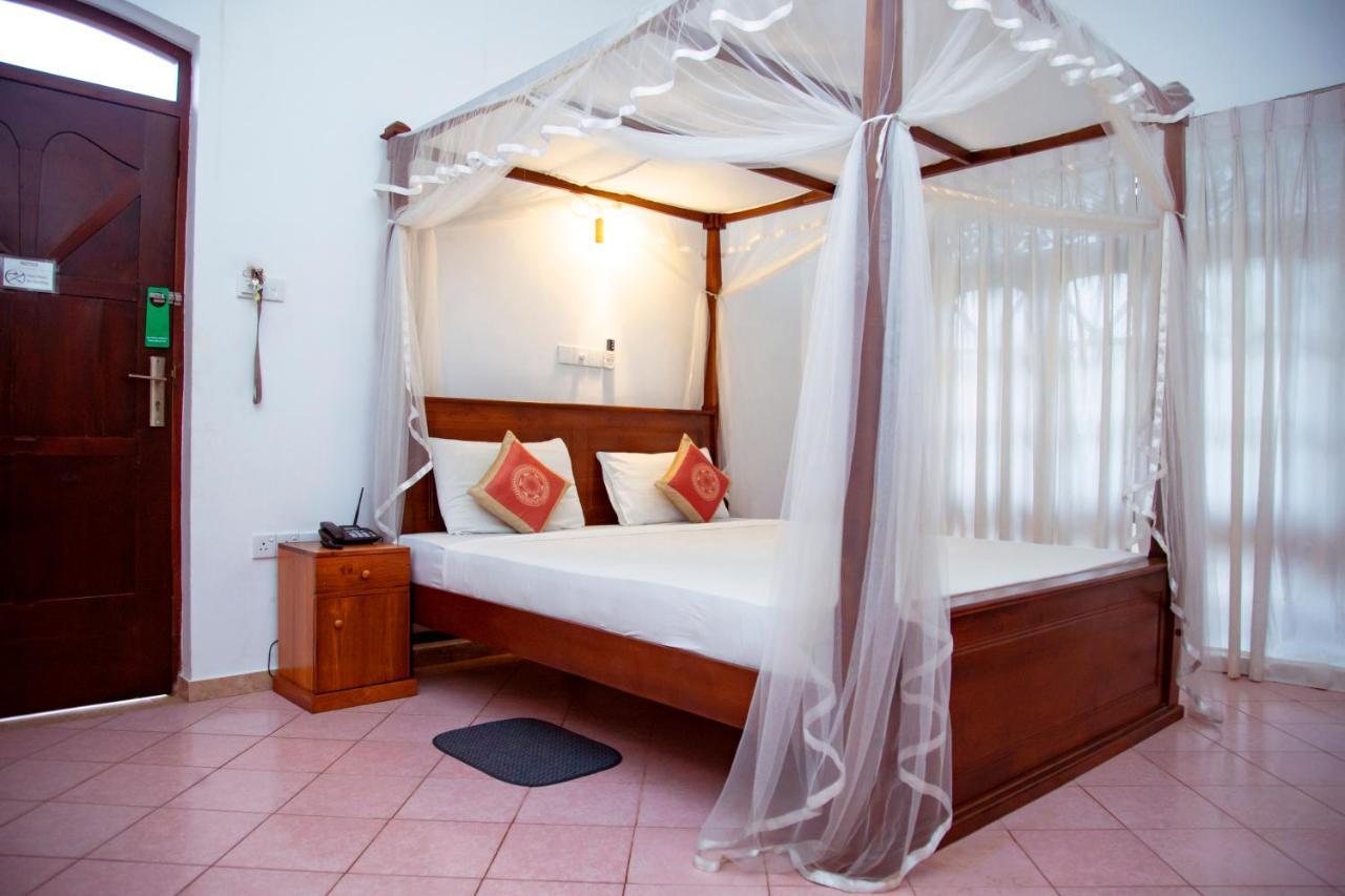 Prince Beach Hotel Bentota Exteriér fotografie
