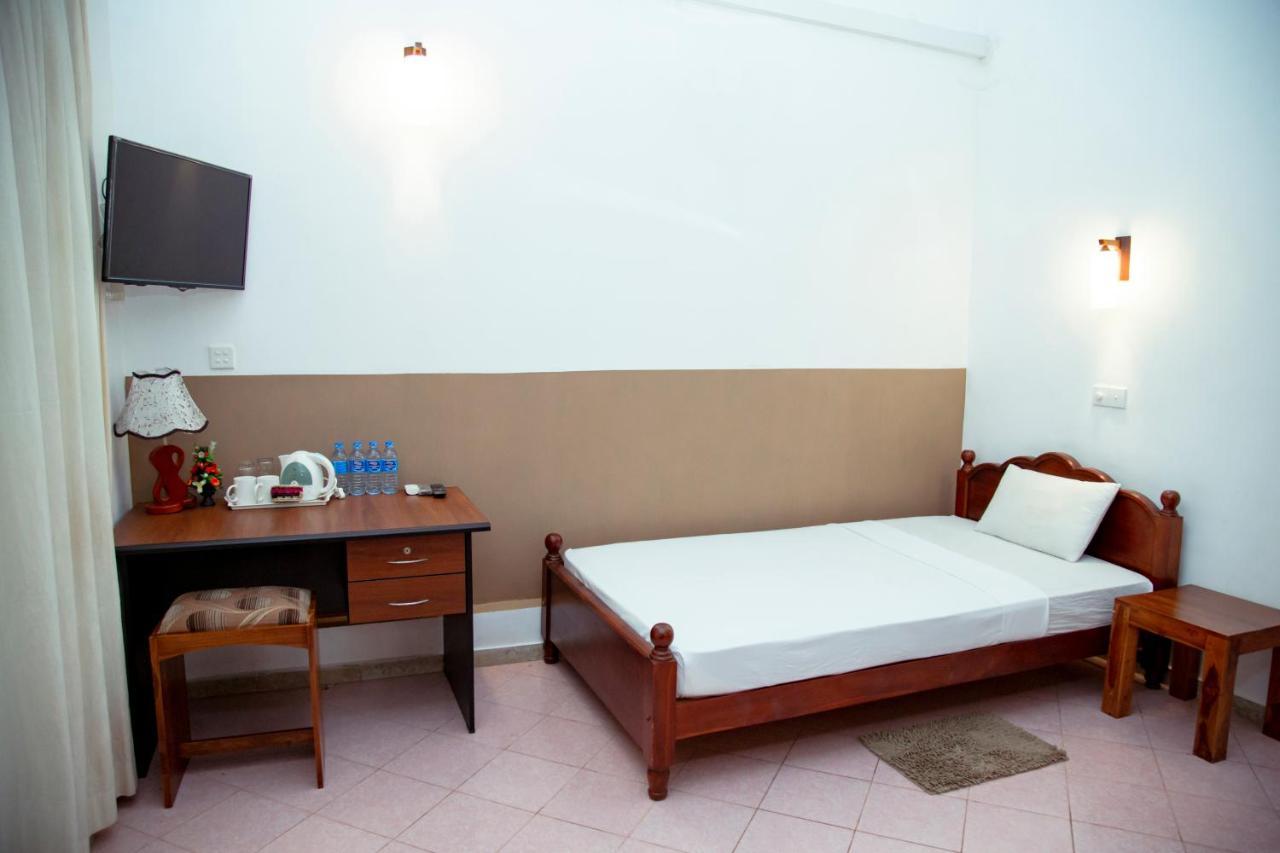 Prince Beach Hotel Bentota Exteriér fotografie