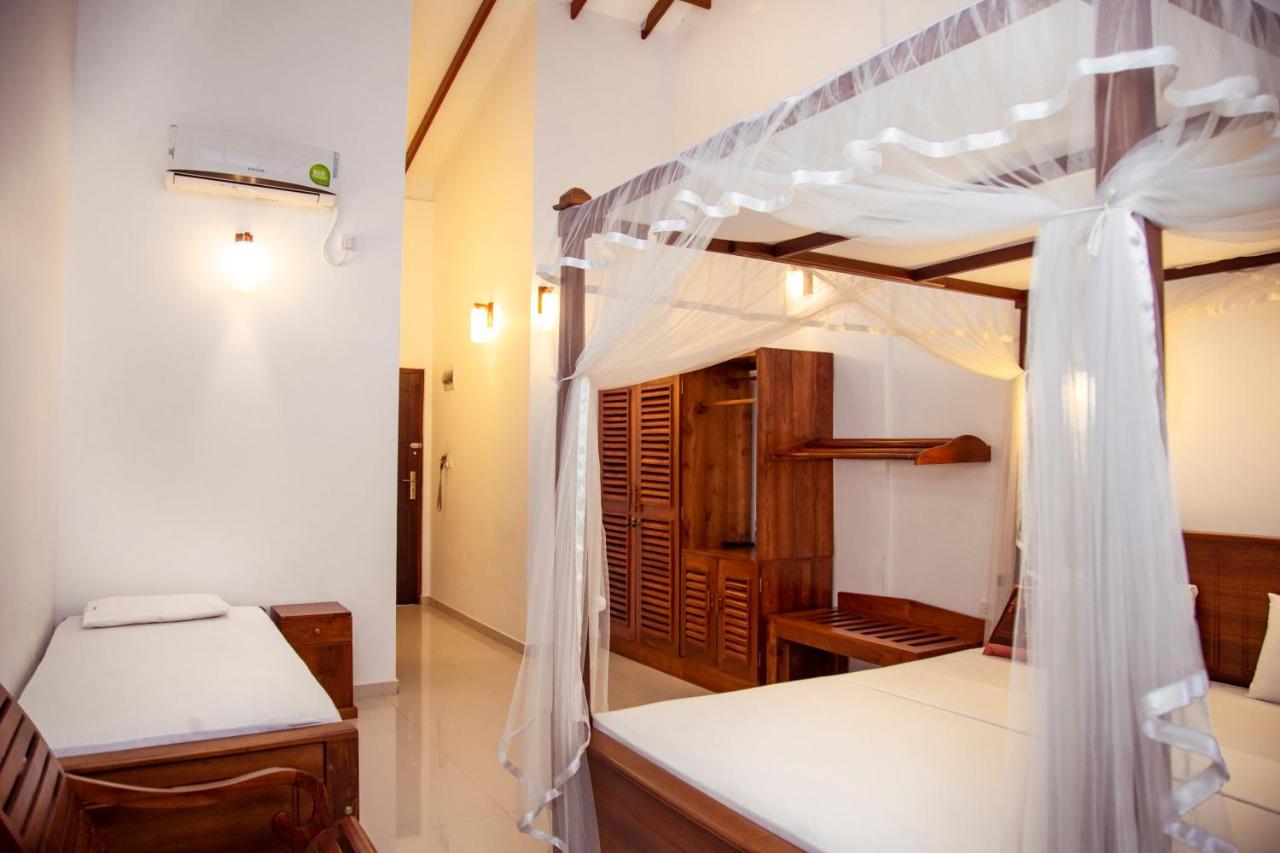 Prince Beach Hotel Bentota Exteriér fotografie